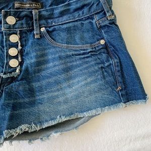 Abercrombie & Fitch frayed denim shorts